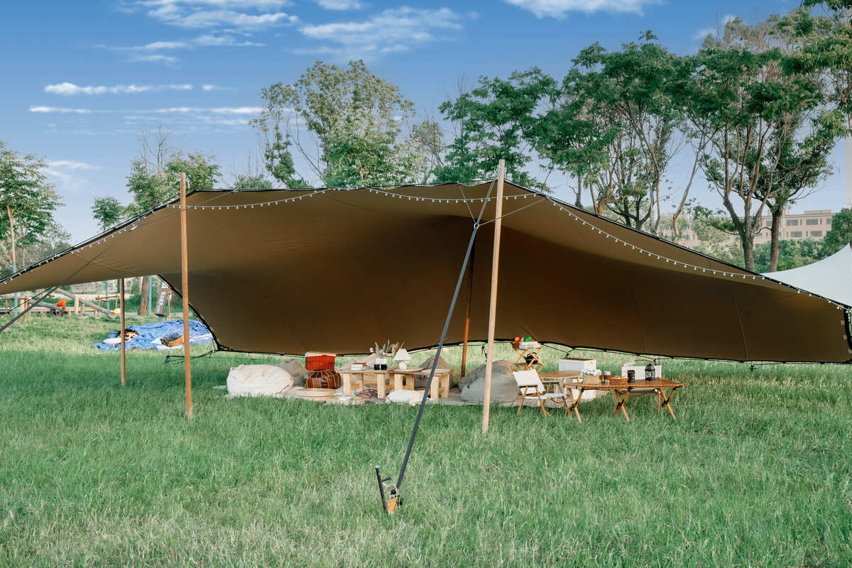 Stretch Tent