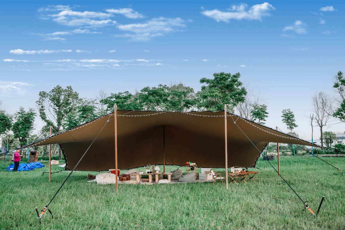 Stretch Tent