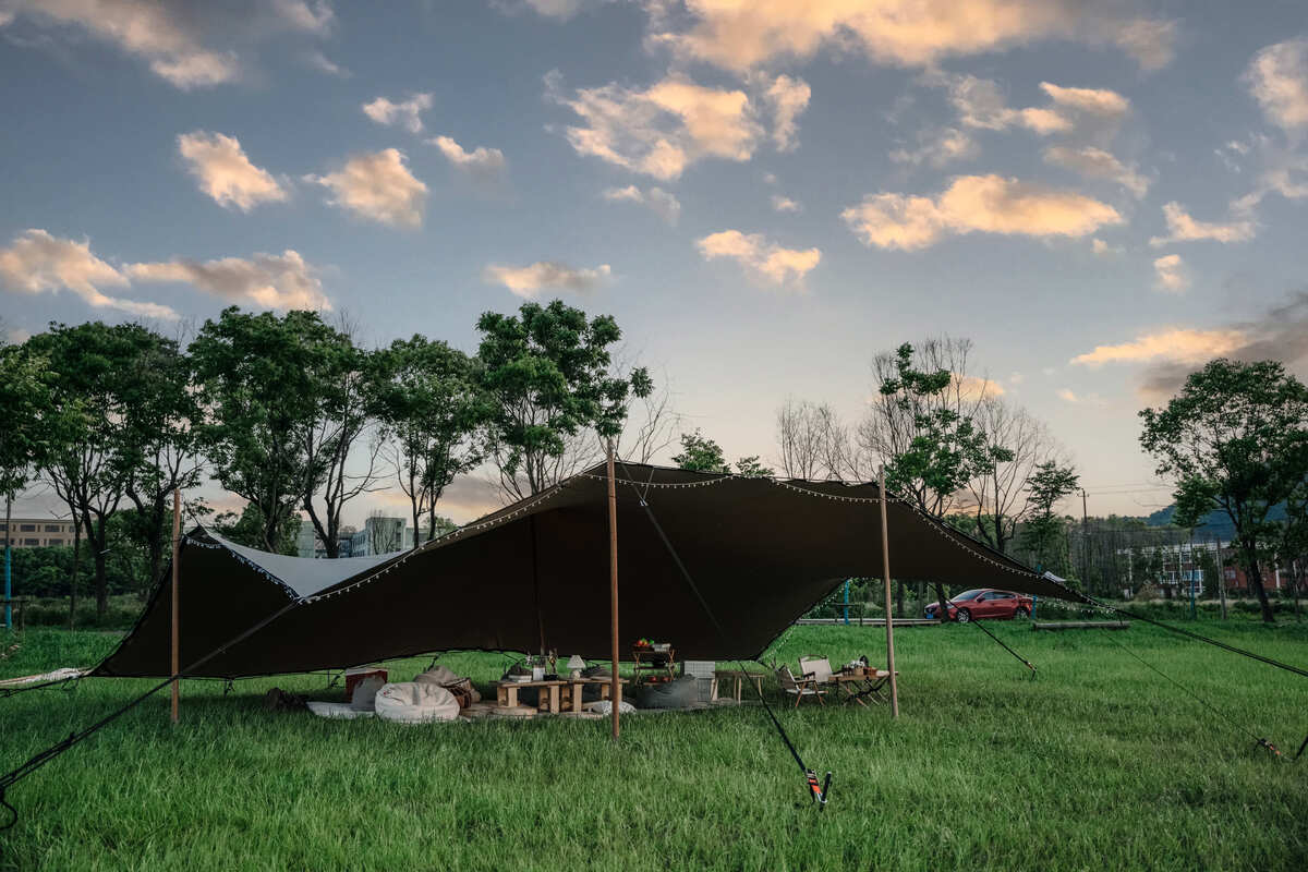 Stretch Tent