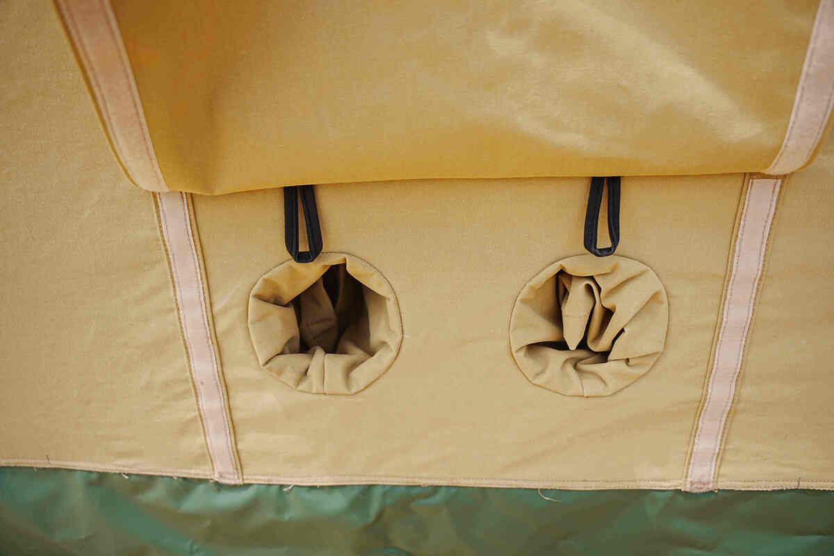 Aquila Hotel Tent