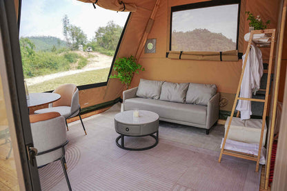 Aquila Hotel Tent